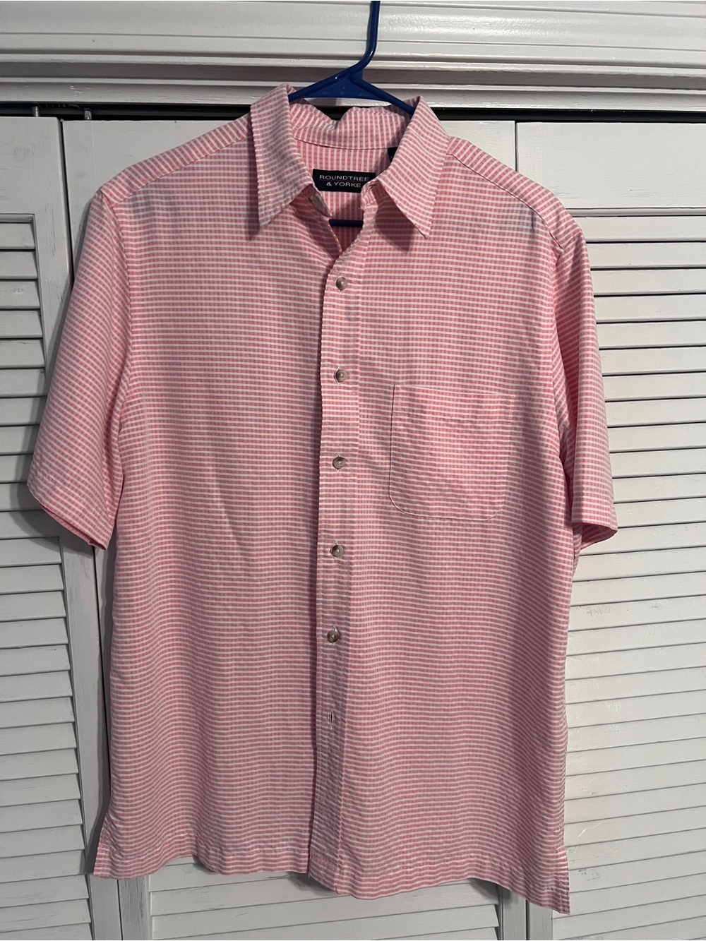 Roundtree & Yorke Pink Striped Short-Sleeve Button-Down Shirt